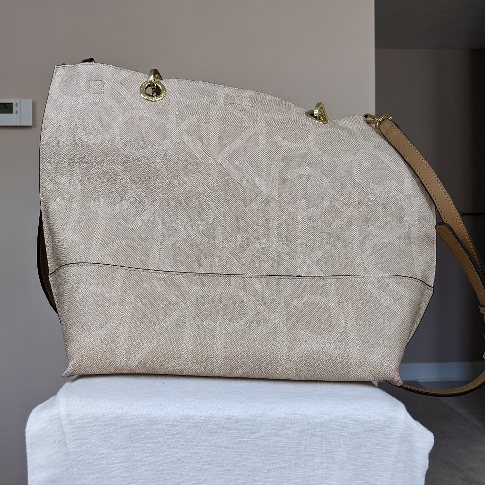Calvin Klein Tote - Picture 3 of 5
